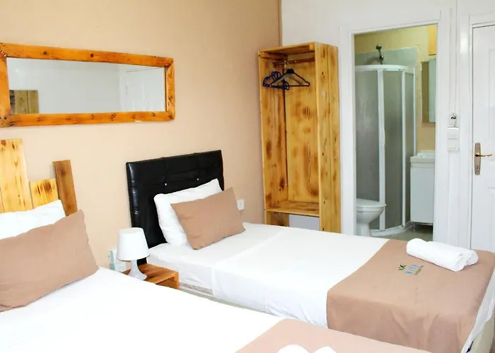 Viya Boutique Hotell *