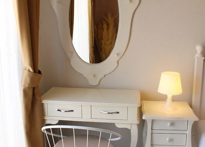 Viya Boutique מלון